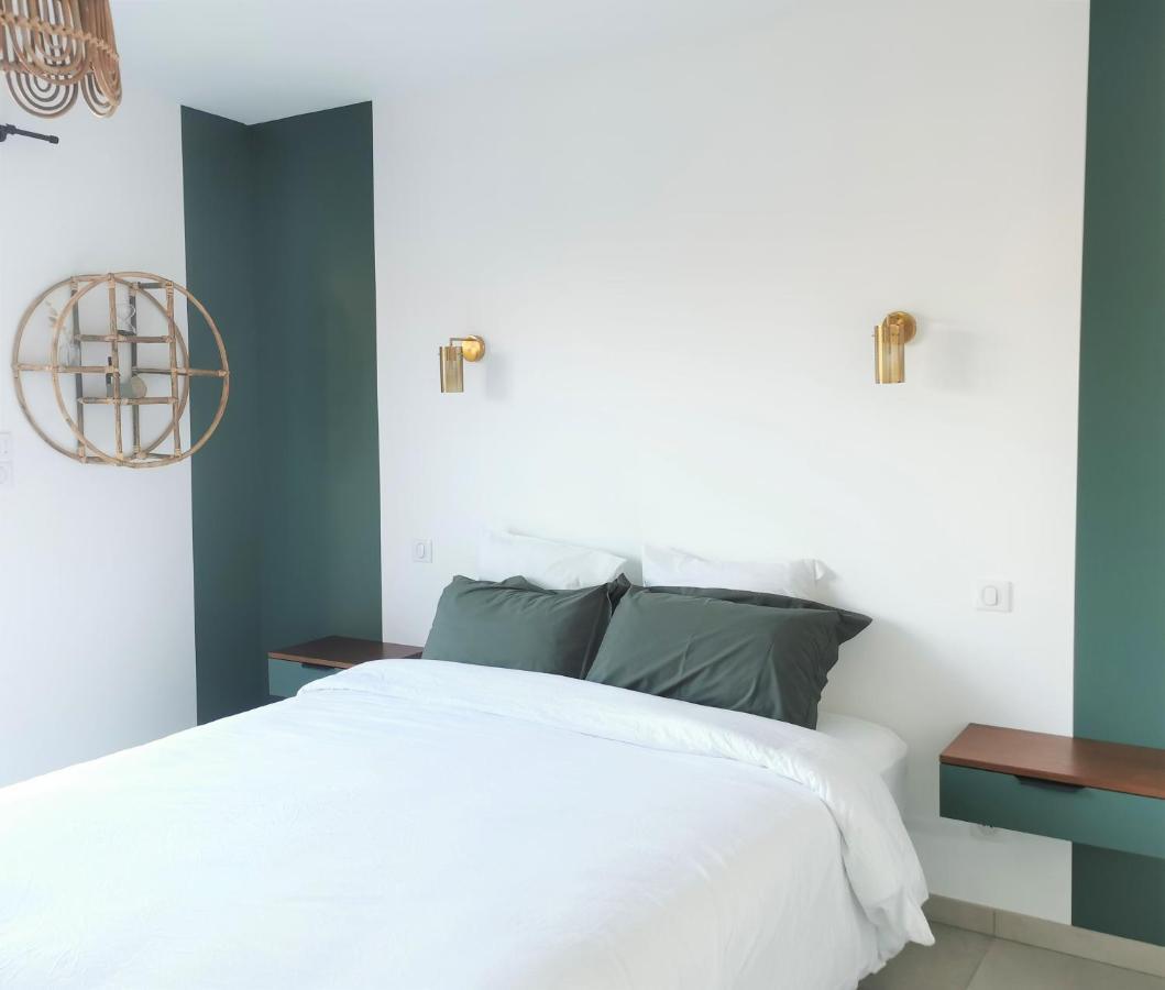 Au Jardin Des Deux Roches Bed & Breakfast Prisse Ngoại thất bức ảnh
